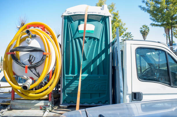 Best Portable restroom trailer rental  in Hermantown, MN